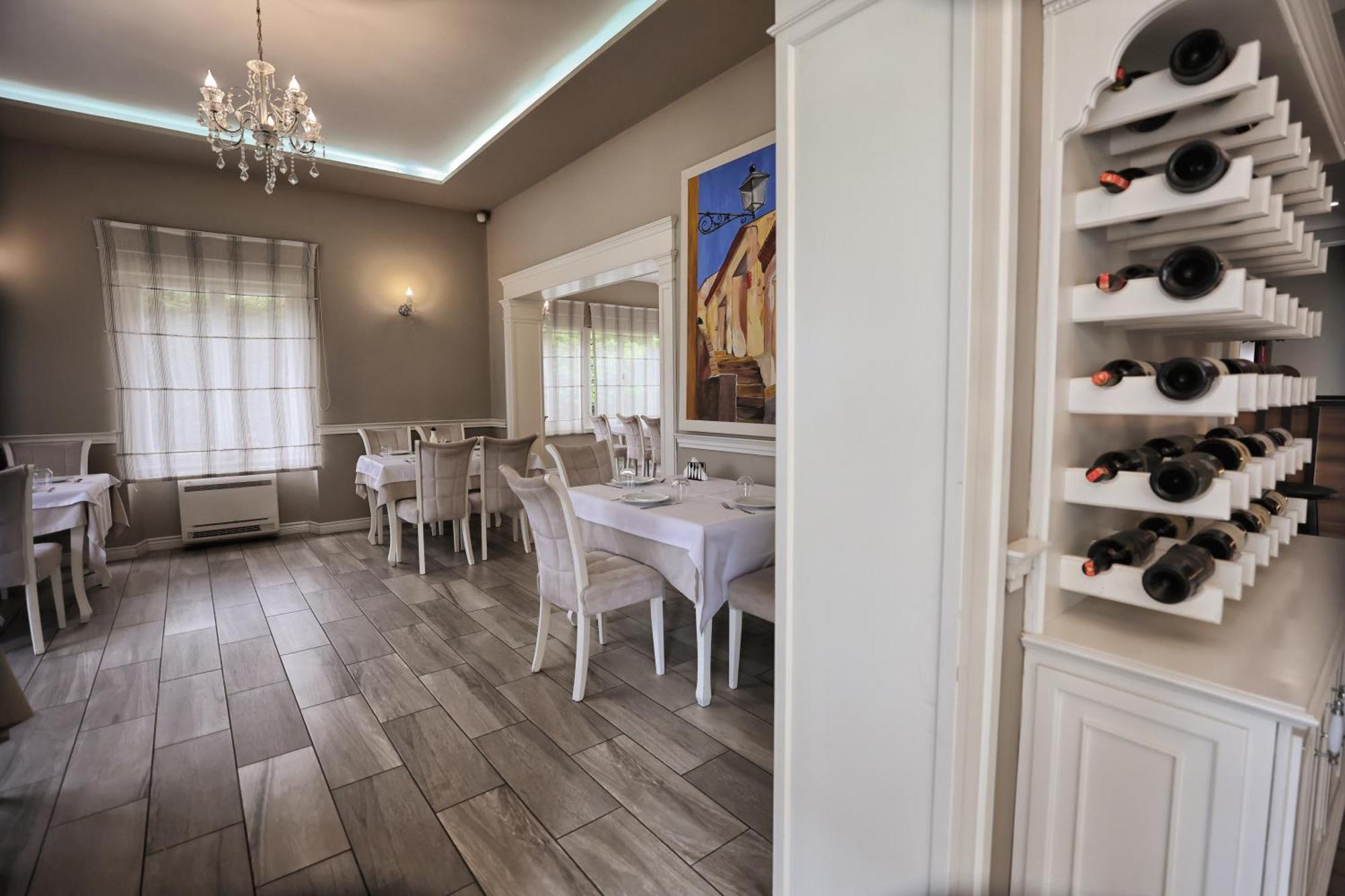 Vila Casablanca - Boutique Hotel & Restaurant Szkodra Zewnętrze zdjęcie
