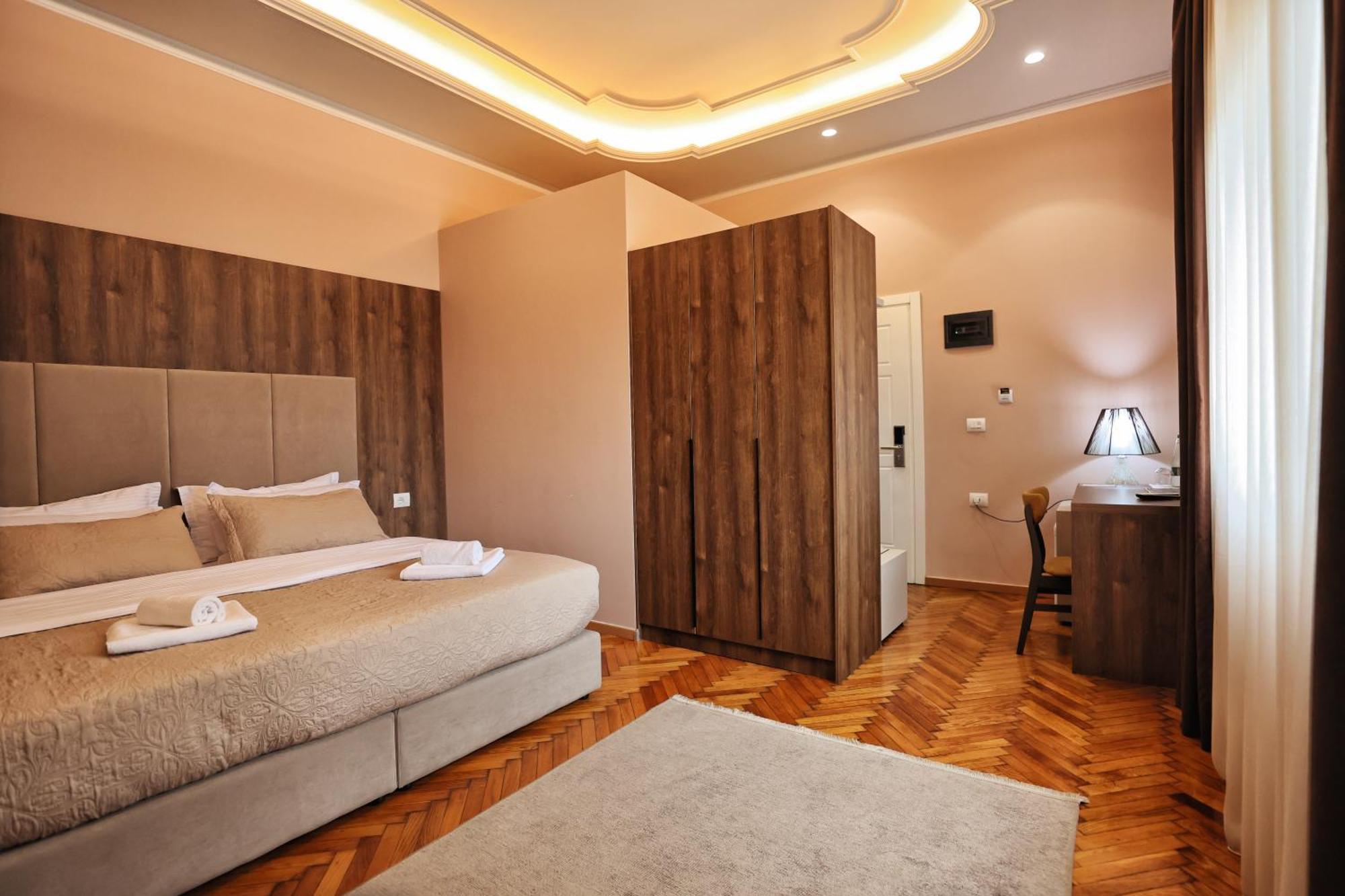 Vila Casablanca - Boutique Hotel & Restaurant Szkodra Zewnętrze zdjęcie